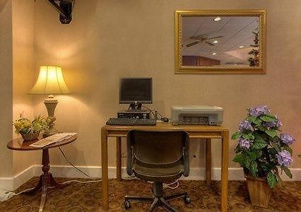 Econo Lodge Inn & Suites Lumberton Bisnis foto