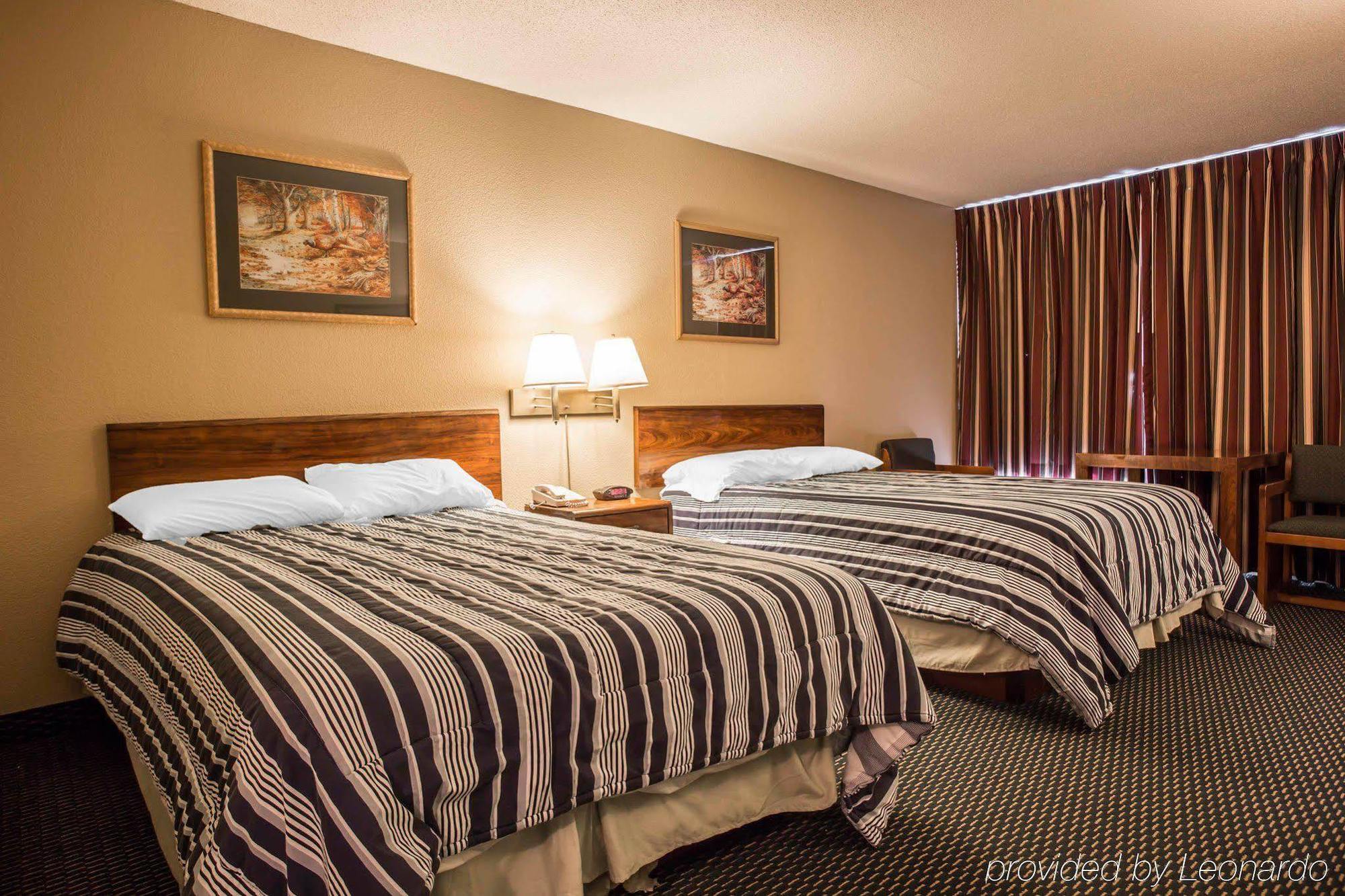 Econo Lodge Inn & Suites Lumberton Bagian luar foto