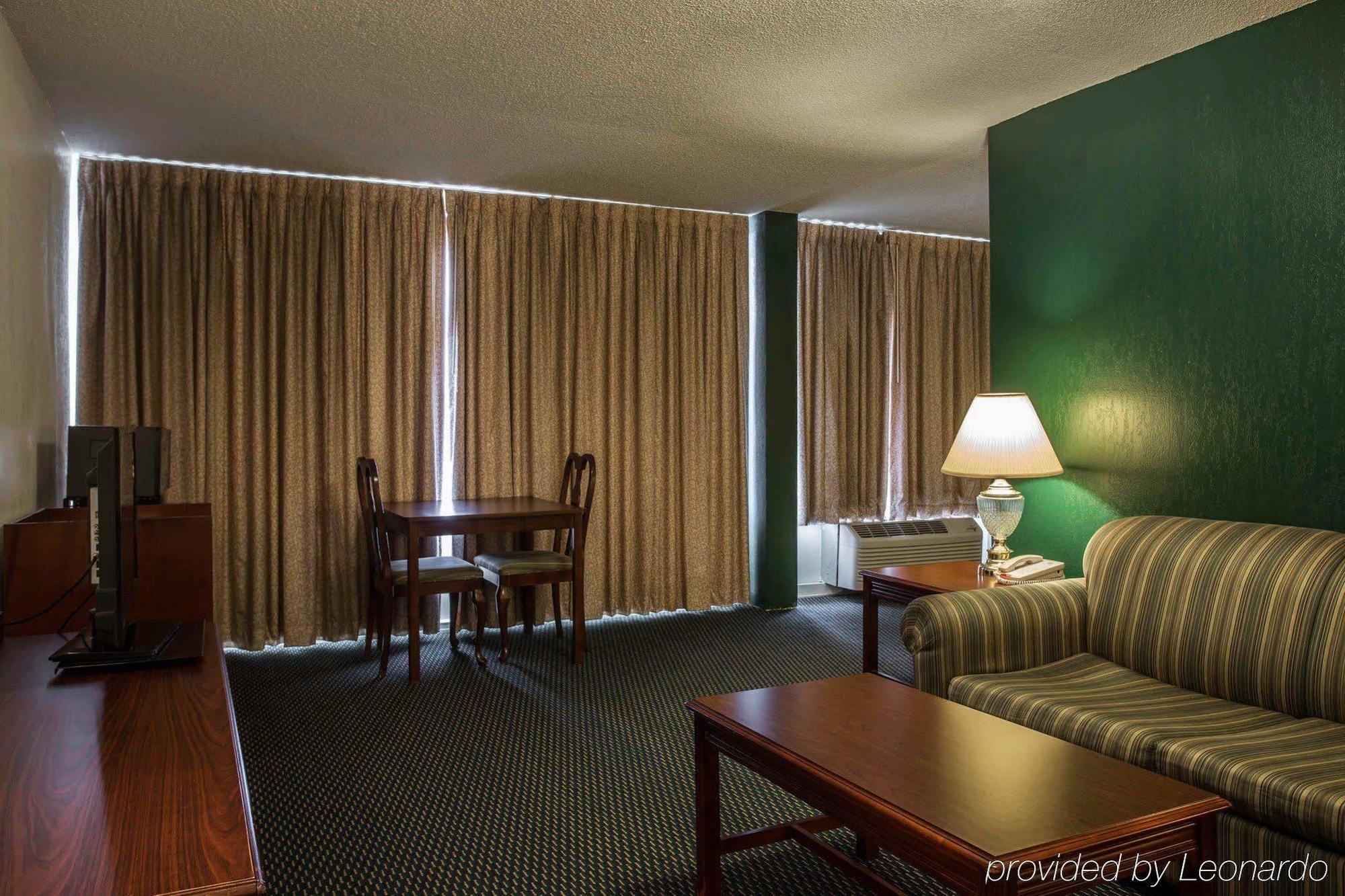 Econo Lodge Inn & Suites Lumberton Bagian luar foto